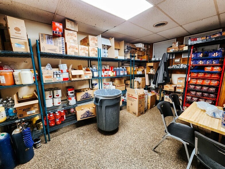 More Photos Of 75 W Carleton Rd, Hillsdale Restaurant For Sale