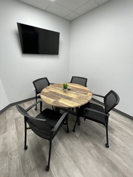 More Photos Of 701-799 E Timpanogos Pky, Orem Office For Lease