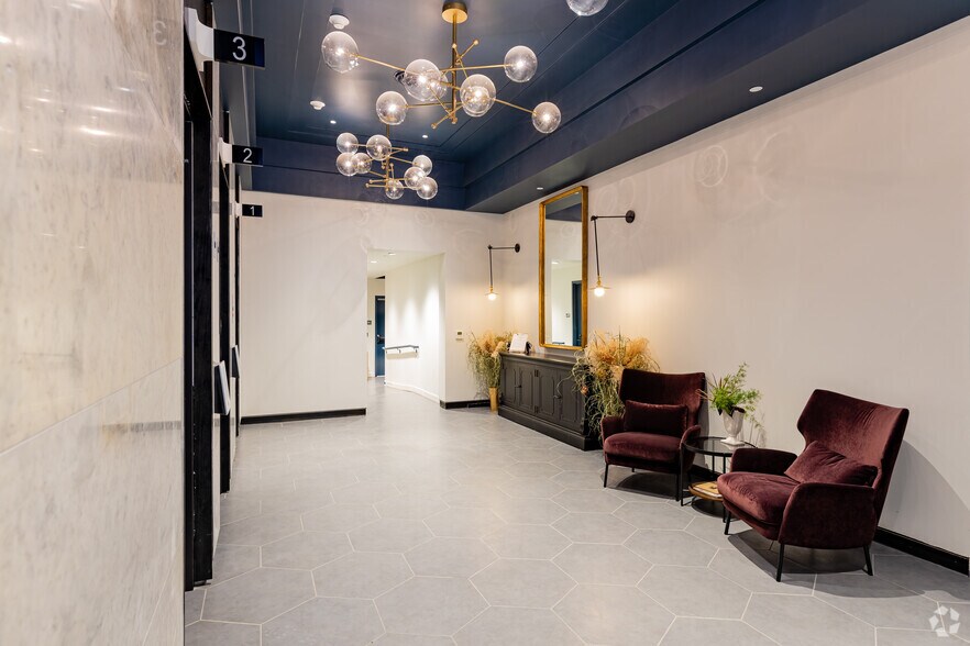 More Photos Of 316 4th Ave, Pittsburgh Apartments For Lease