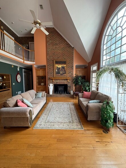 More Photos Of 105 Marshland Ln, Greer Hospitality For Sale