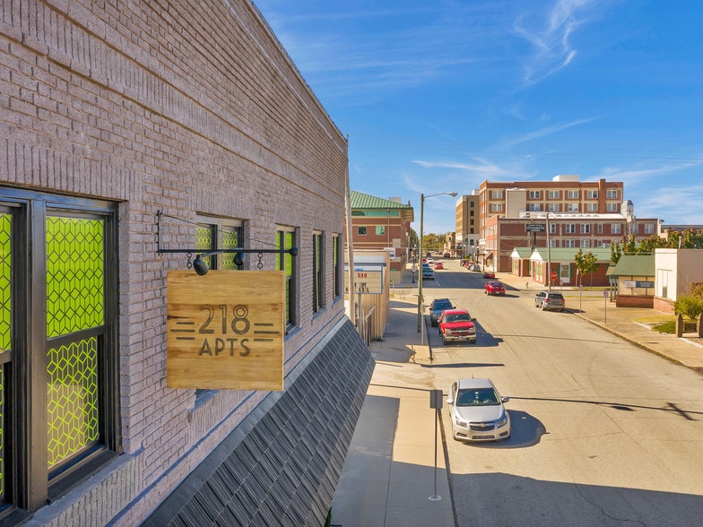 Primary Photo Of 218 E Central Ave, Miami Apartments For Lease