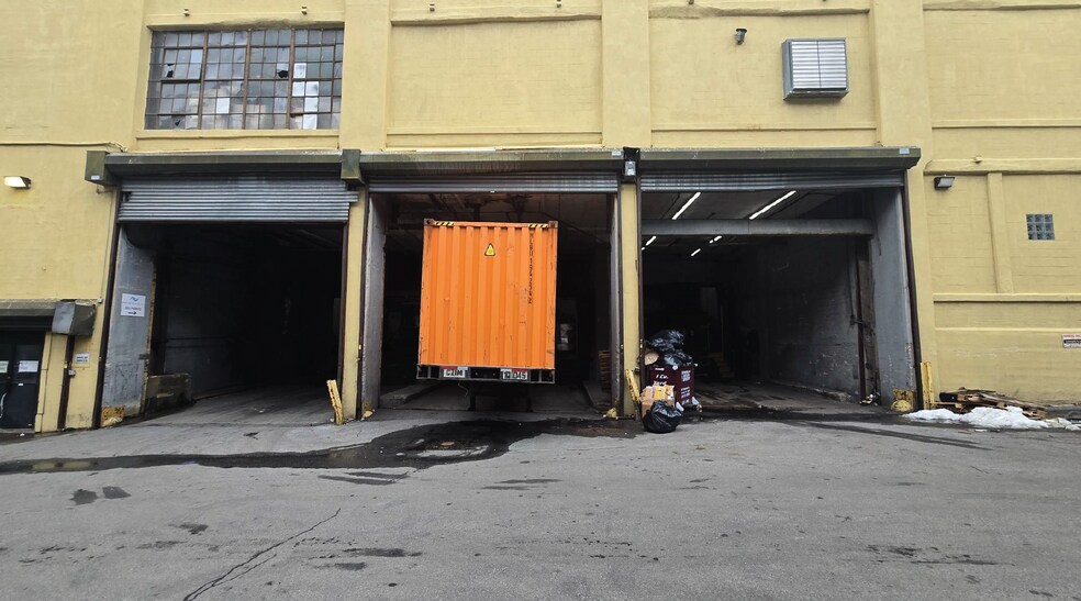 More Photos Of 5620-5706 First Ave, Brooklyn Warehouse For Lease