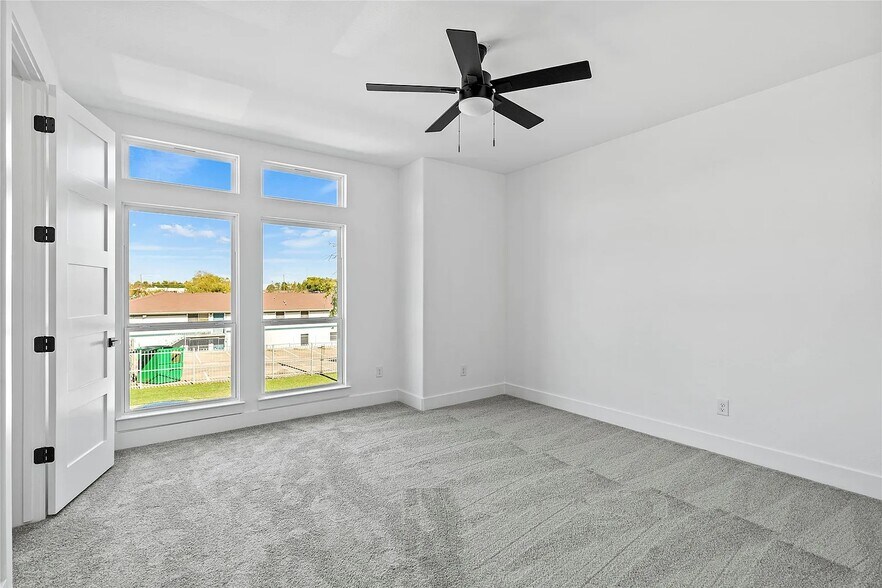 More Photos Of 3726 Mount Ranier St, Dallas Apartments For Sale