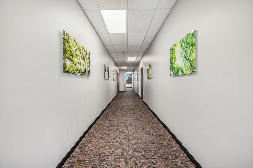 More Photos Of 10288 W Chatfield Ave, Littleton Medical For Lease