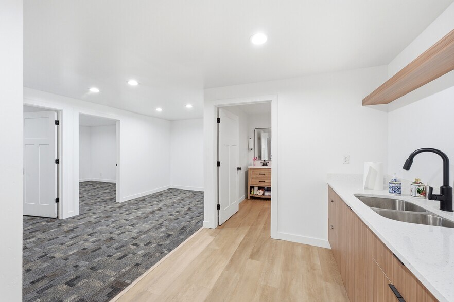 More Photos Of 292 E 3900 S, Salt Lake City Office For Sale