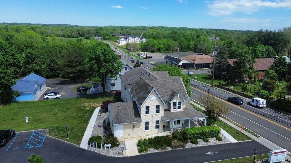 More Photos Of 33 N Main St, Marlboro Office For Lease