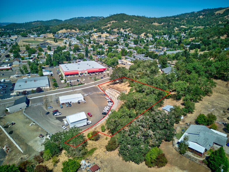 More Photos Of 797 NE Garden Valley Blvd, Roseburg Land For Sale