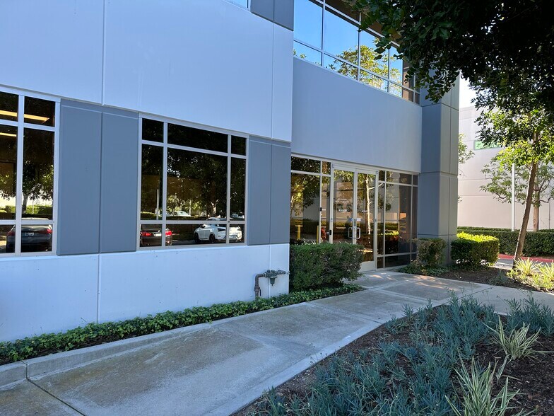 More Photos Of 200 Goddard, Irvine Research And Development For Sale