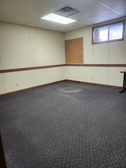 More Photos Of 826 Franklin Rd, Mercer Medical For Lease