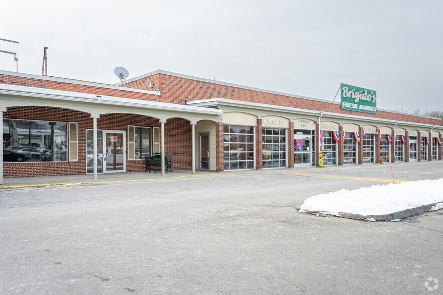 More Photos Of 900 Victory Hwy, North Smithfield Freestanding For Lease