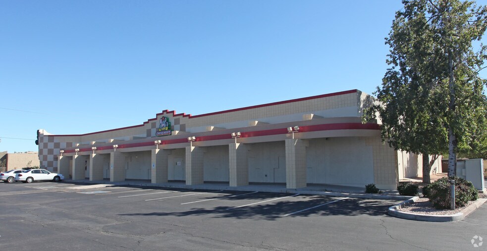 More Photos Of 856 S Alma School Rd, Mesa Freestanding For Lease
