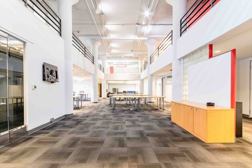 More Photos Of 100-120 Broadway, San Francisco Office For Lease