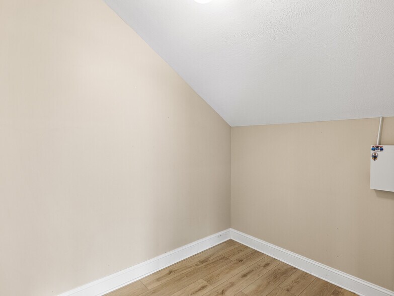 More Photos Of 14 Mimidis Ln, Swannanoa Office For Sale