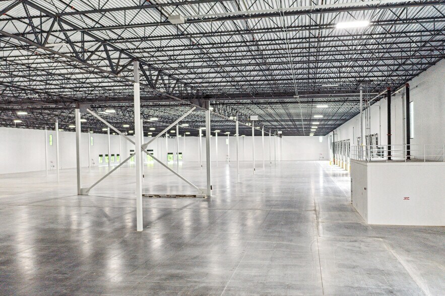 More Photos Of 420 Strathmore Rd, Summerville Unknown For Lease