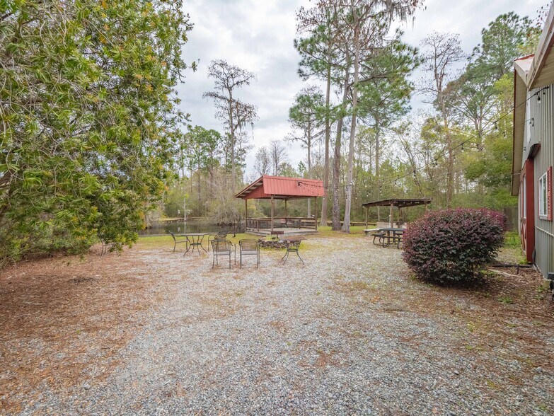 More Photos Of 340 Northview Dr, Jesup Restaurant For Sale