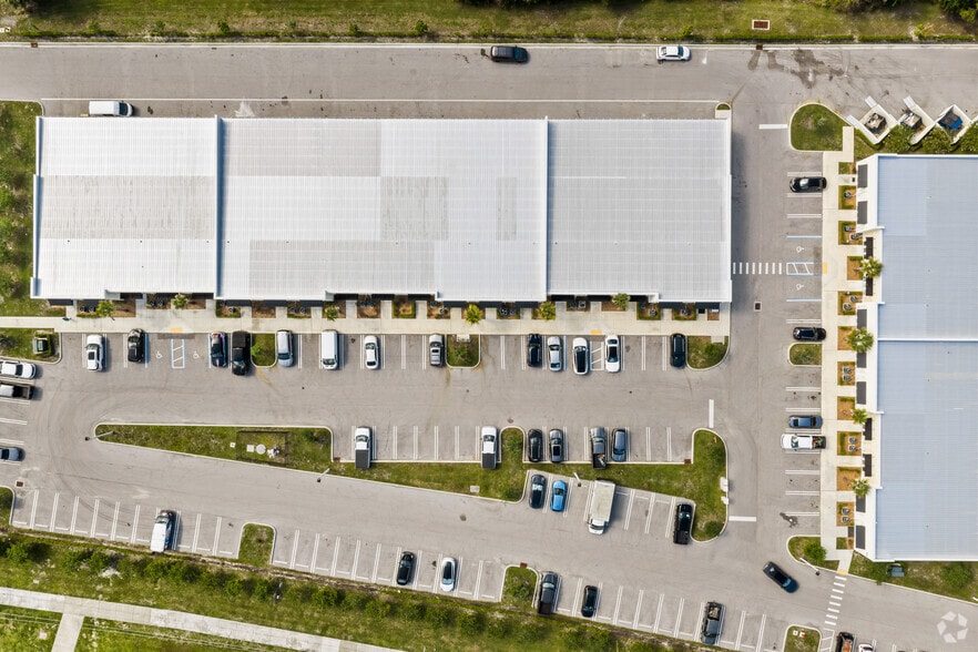 More Photos Of 500 NW University Blvd, Port Saint Lucie Unknown For Lease