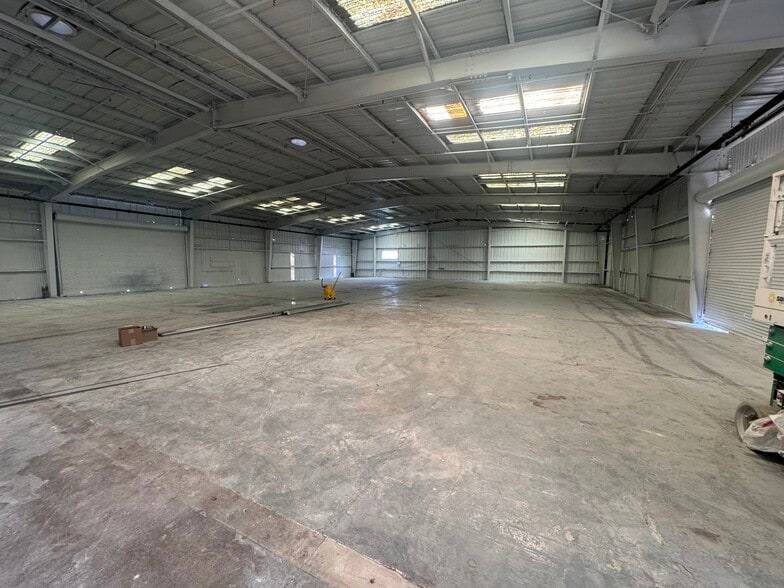 More Photos Of 401 Parr Blvd, Richmond Warehouse For Lease