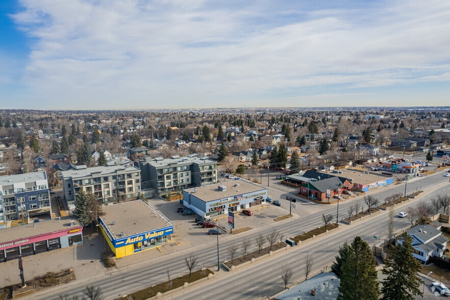 More Photos Of 602 16th Ave NW, Calgary Storefront Retail Office For Lease