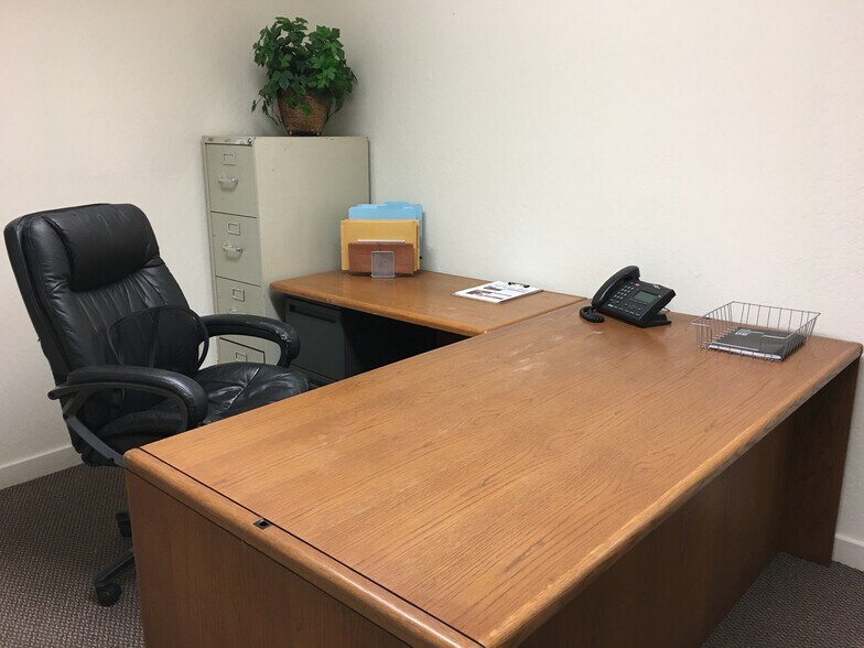 More Photos Of 2740 Fulton Ave, Sacramento Coworking Space