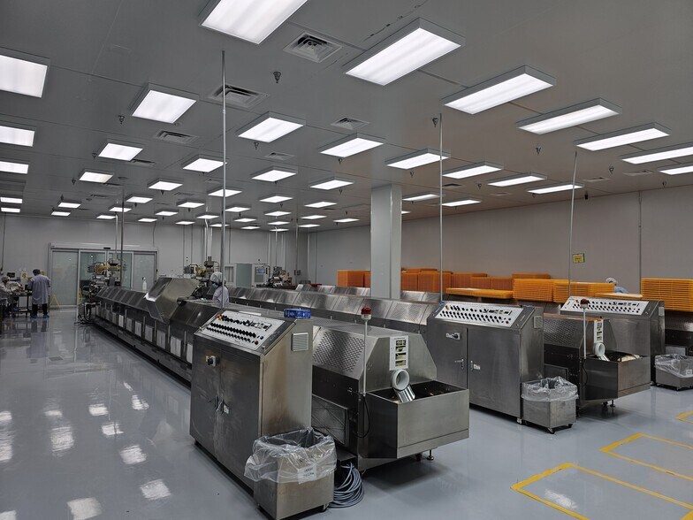 More Photos Of 3366 Miller Park Dr S, Garland Warehouse For Sale