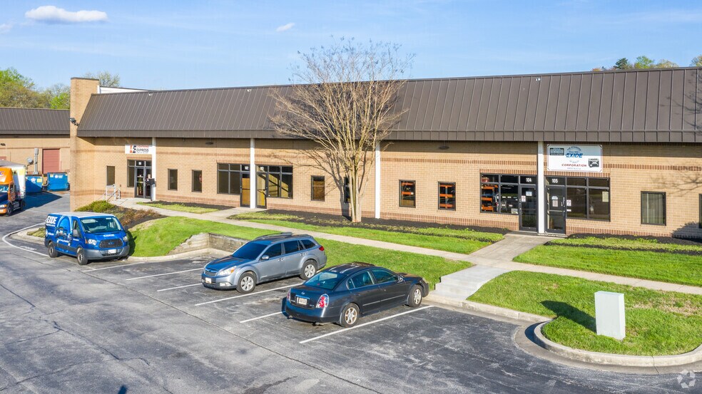 More Photos Of 1585 Sulphur Spring Rd, Arbutus Flex For Lease