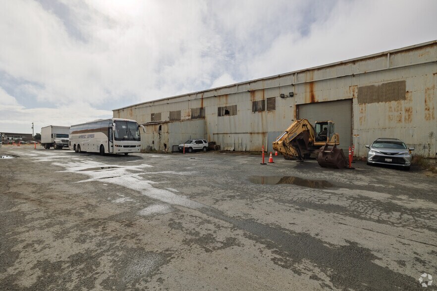 More Photos Of 141 S Maple Ave, South San Francisco Warehouse For Sale