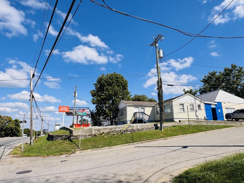More Photos Of 6119 Charlotte Ave, Nashville Storefront Retail Office For Sale