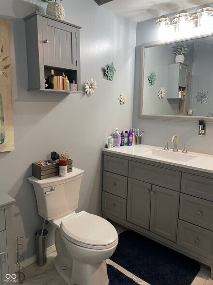 More Photos Of 5732 Wall St, Freedom Freestanding For Sale