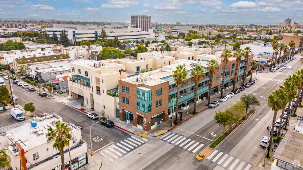 More Photos Of 2300 Wilshire Blvd, Santa Monica Apartments For Lease
