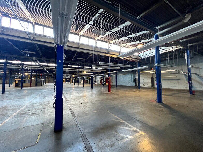 More Photos Of 1700 Broadway St, Buffalo Manufacturing For Sale