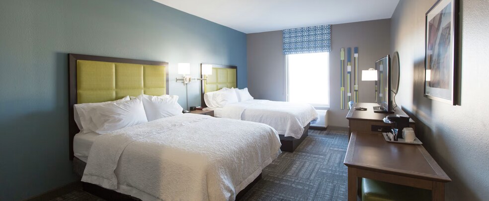 More Photos Of 915 Ada Webb Dr, Stroud Hotel For Sale