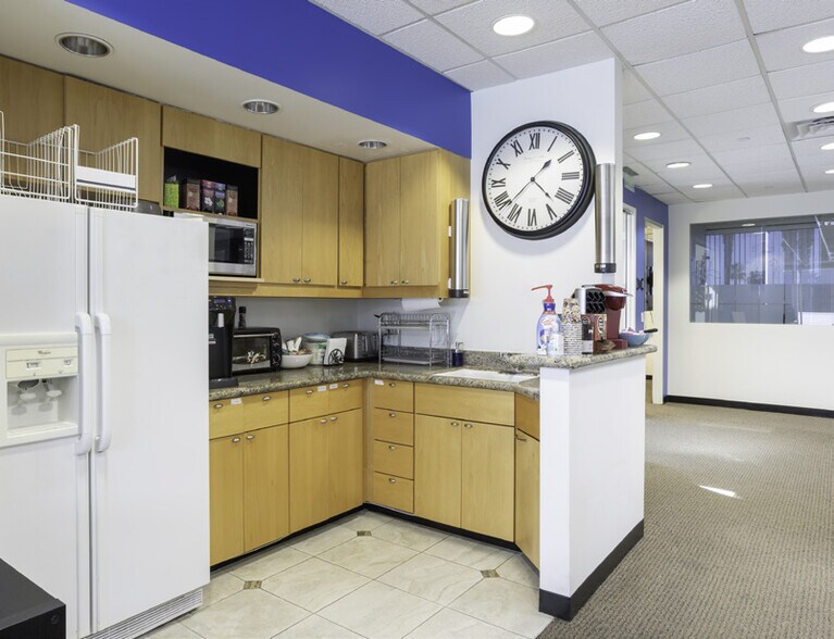 More Photos Of 26054 Acero, Mission Viejo Office For Lease
