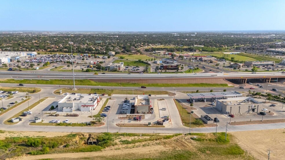 More Photos Of 2604 NE Bob Bullock Loop, Laredo Freestanding For Sale