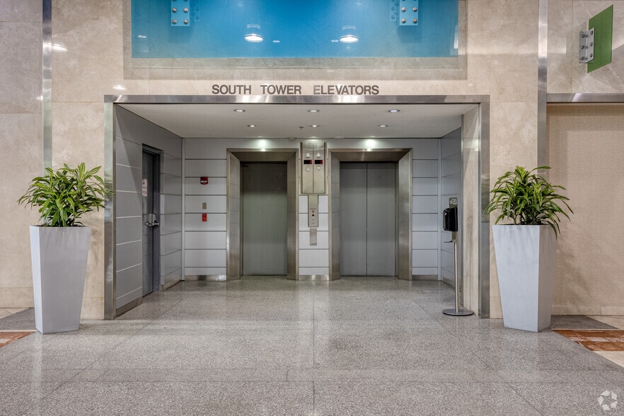 More Photos Of 800 Brazos St, Austin Apartments For Lease