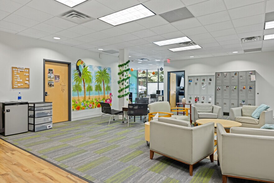 More Photos Of 6300-6310 Chapel Hill Rd, Raleigh Office For Sale