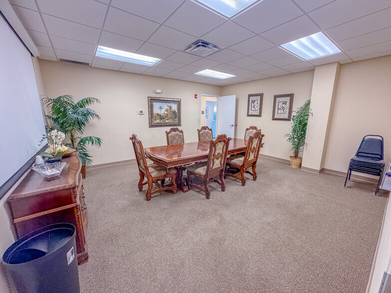 More Photos Of 2550 Hamilton Mill Rd, Buford Office For Lease
