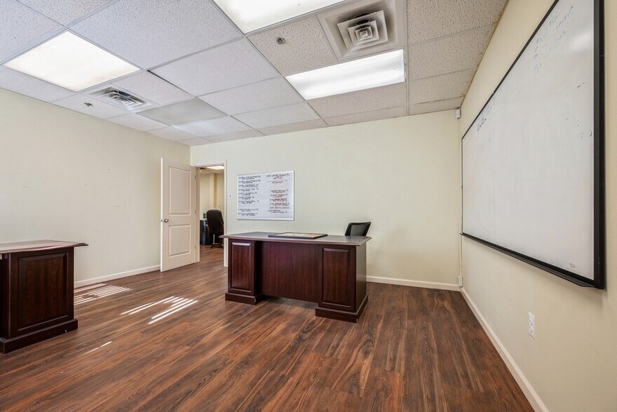 More Photos Of 674 US Highway 202, Bridgewater Medical For Sale