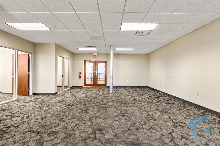 More Photos Of 1026 Texan Trl, Grapevine Loft Creative Space For Lease