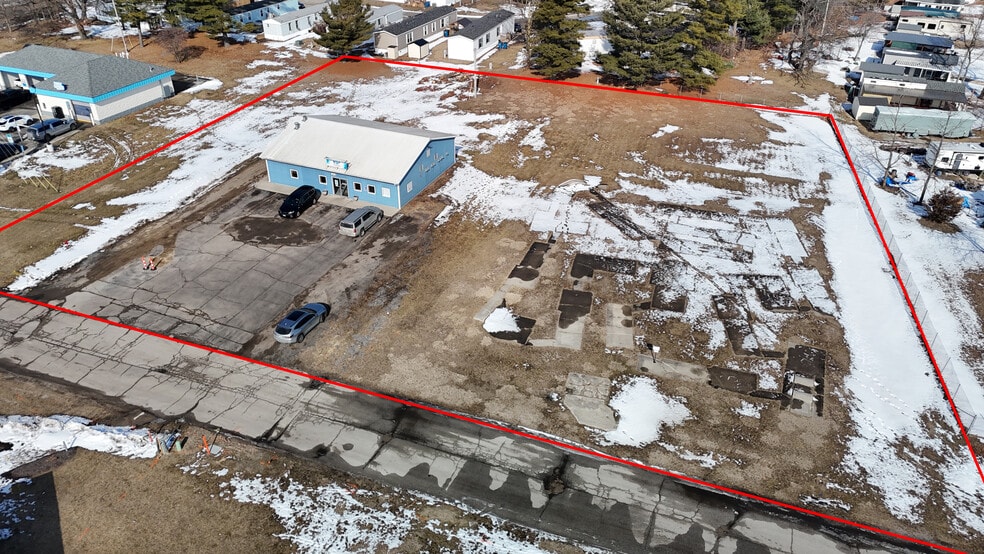 More Photos Of 11870 W State Road 10, Demotte Freestanding For Sale