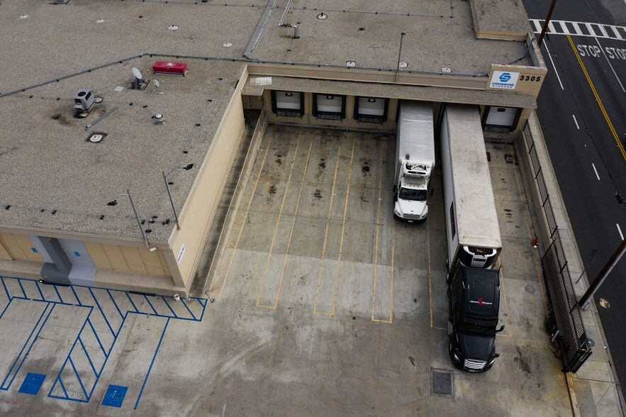 More Photos Of 3305 E Vernon Ave, Vernon Refrigeration Cold Storage For Sale