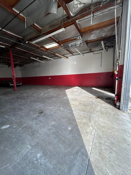 More Photos Of 2416 Whipple Rd, Hayward Auto Dealership For Lease