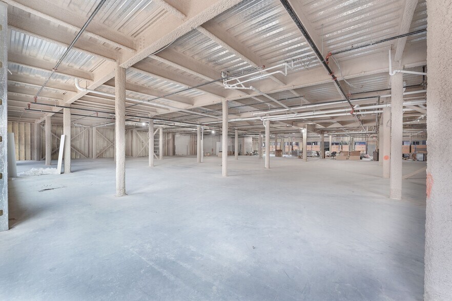 More Photos Of 457-469A W Broadway, Boston Apartments For Lease