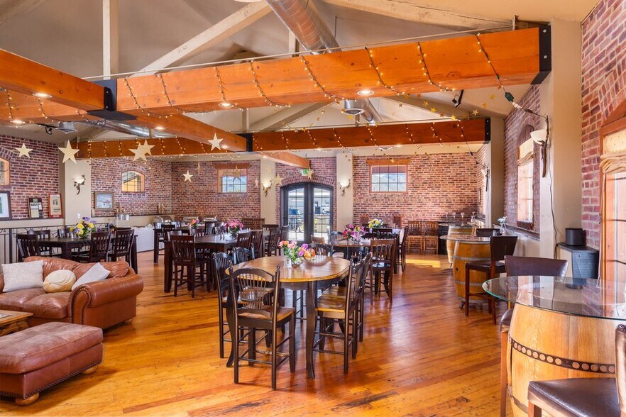 More Photos Of 1 Vineyard Way, Wenatchee Specialty For Sale