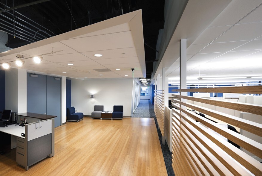 More Photos Of 221 Main St, San Francisco Office For Lease