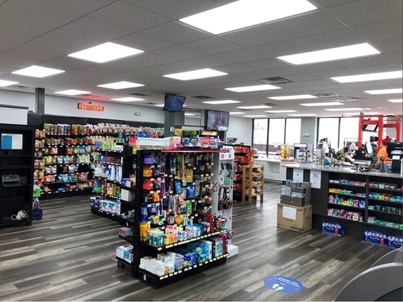 5792 Northampton Blvd, Virginia Beach, VA 23455 Flex/R&D For Lease