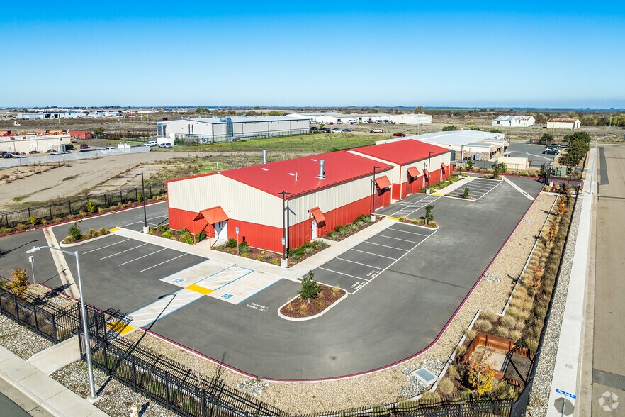 Primary Photo Of 10 Poppy House, Rio Vista Manufacturing For Lease