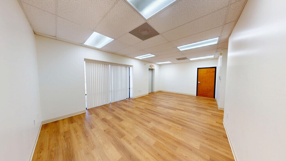 More Photos Of 13621 Immanuel Rd, Pflugerville Warehouse For Sale