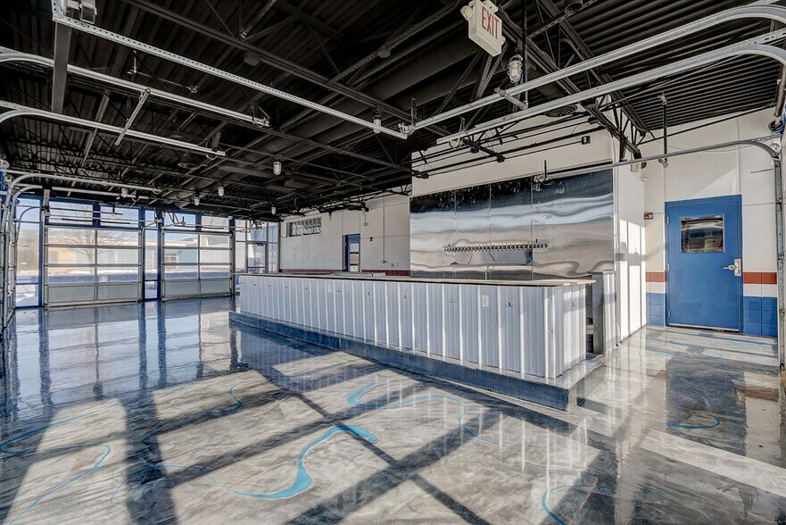 More Photos Of 2259 Deming Way, Middleton Restaurant For Sale