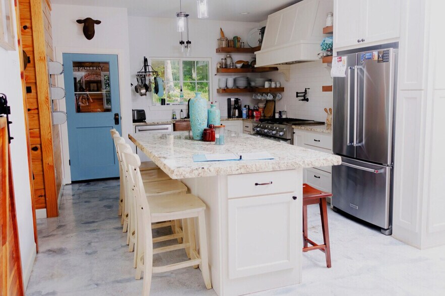 More Photos Of 19430 Highway 80, Hulbert Specialty For Sale