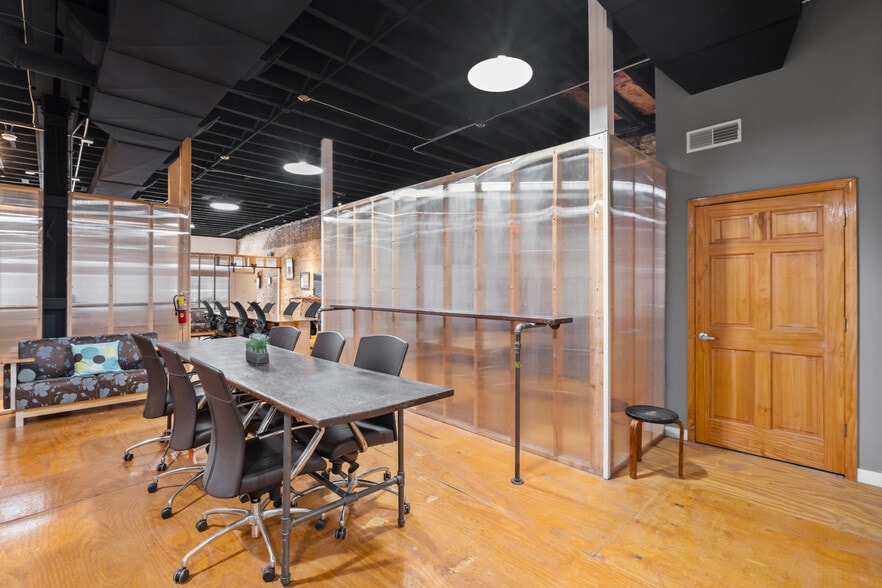 More Photos Of 410 Main St, Racine Office Residential For Sale